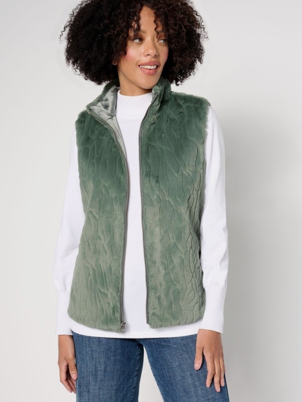 Studio Park Faux Fur Zip Front Jacket Vest NWT Women’s Size Small Sage Green